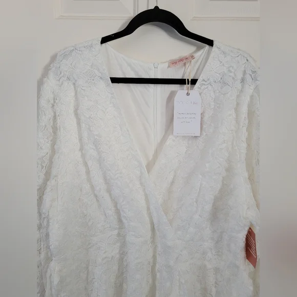 NWT Ivy City Be Mine White Lace Dress - Picture 7 of 14